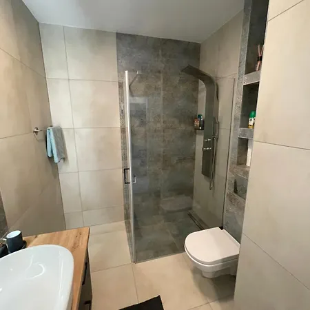 Five Stars Szyndzielnia